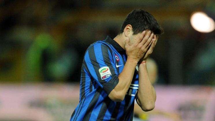  Zarate: i tifosi lo riabbracciano, la Lazio lo scarica