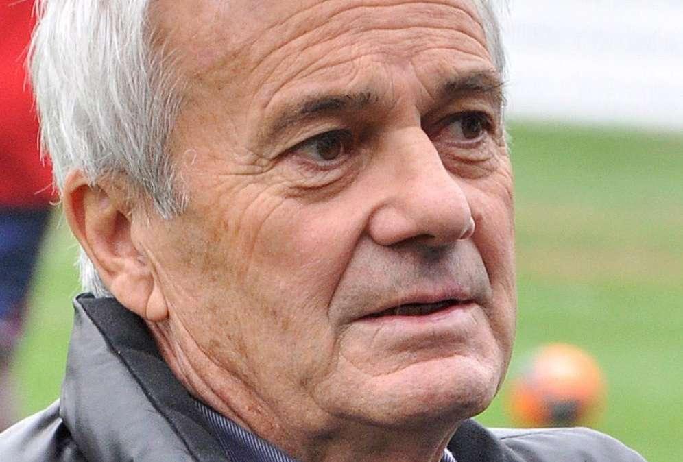 Simoni: "L'Inter ha un gioco, è la grande favorita"