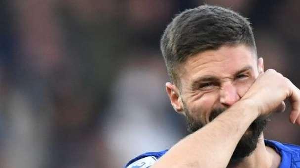 Premier League, il Chelsea sfida l'Arsenal: Giroud neanche in panchina