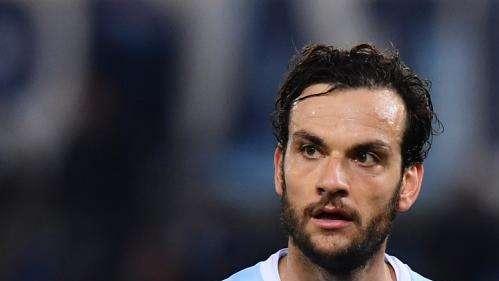 Lazio, Parolo: "Vogliamo onorare le tre competizioni"