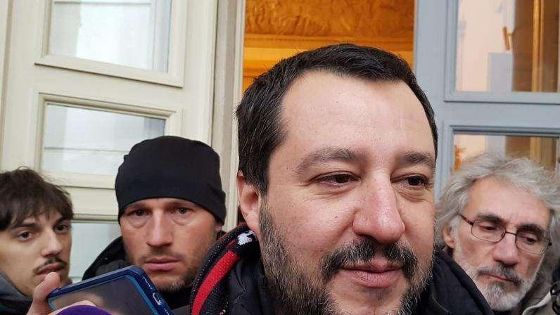 Salvini ammette: "Invidio l'Inter che ha preso Conte, mi duole dirlo"