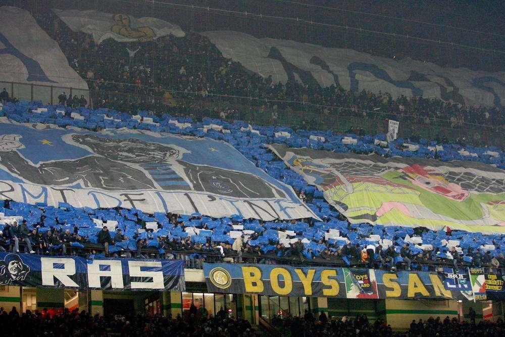 Un solo popolo nerazzurro, un unico coro