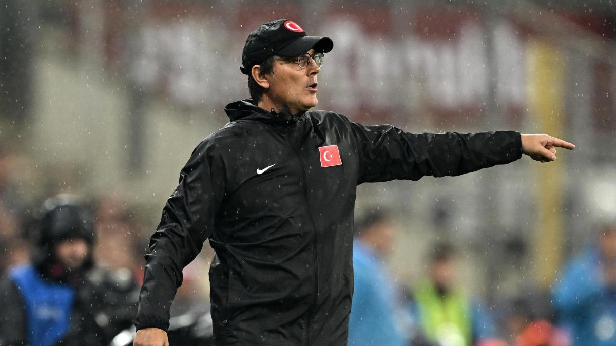 Calhanoglu saluta Montella: "Grazie per quello che hai fatto per noi"