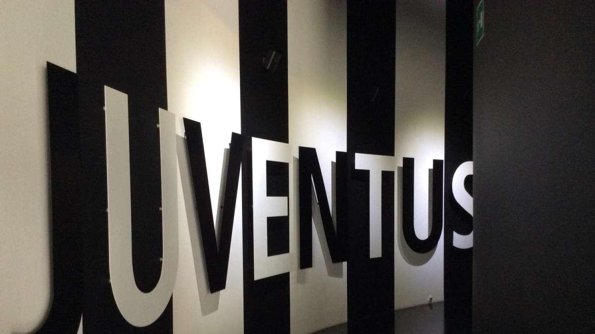 Bloomberg - FPF, a rischio c'è anche la Juventus