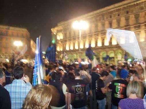 La festa in piazza Duomo: il video