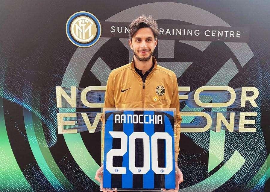 Ranocchia, maglia speciale per le 200 presenze con la maglia dell'Inter
