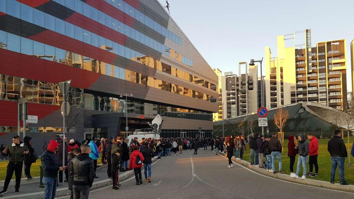 A furia di inanellare conclavi avversi, ribattezzeranno Casa Milan come novella 'Cappella Settina'?