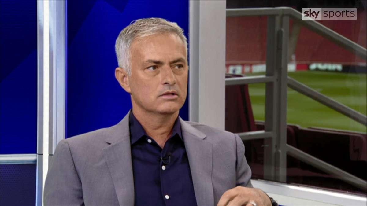 Mourinho: "Mai giocato nell'Inter, ma i derby contro il Milan dovevo viverli sotto la pelle dei tifosi nerazzurri"