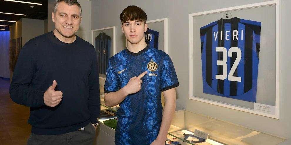 Inter ESports accoglie il talento Valerio Monti: Bobo Vieri padrino d'eccezione