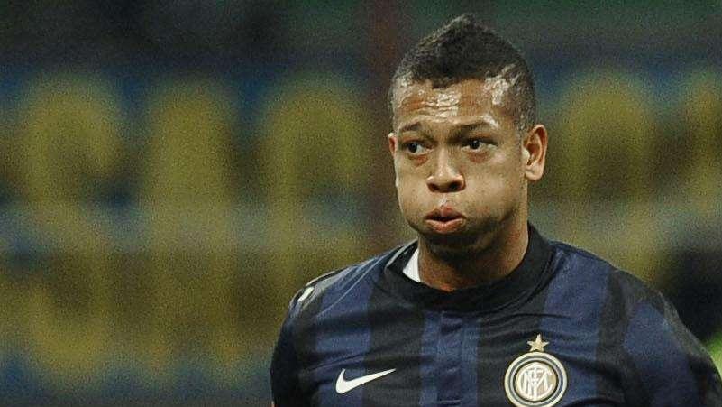 Primo tempo a fiammate e blackout nella ripresa. Guarin-Samuel, che disastro. Un dubbio sui cambi
