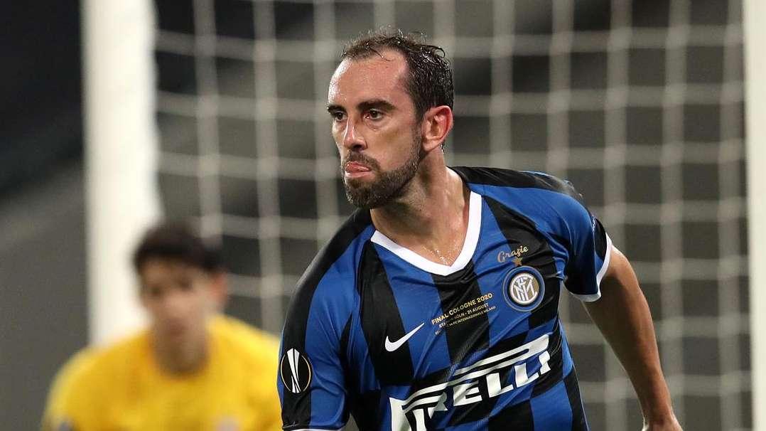 TS - Forte il Rennes su Godin, ma l'uruguaiano vorrebbe restare a Milano