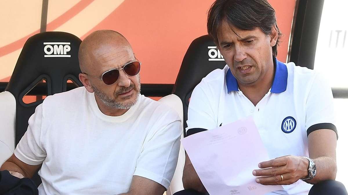 Sky - Verso Inter-Napoli: Bisseck, Frattesi e Asllani puntano a una maglia dal 1'. Oggi anche il ds Ausilio ad Appiano 