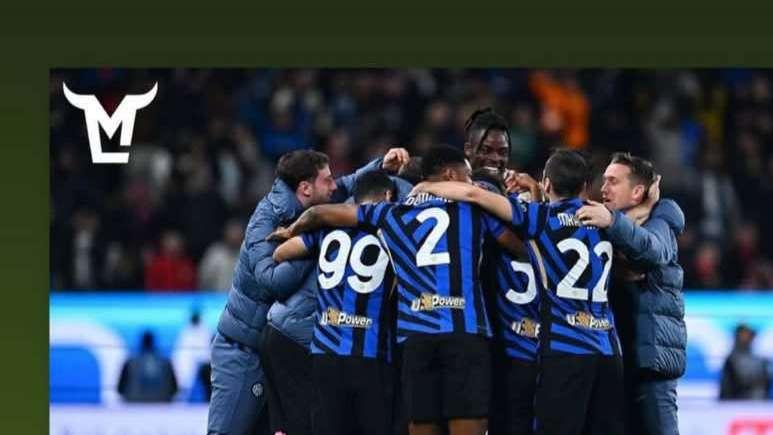 L'abbraccio di Lautaro ai compagni: "Uniti siamo forti"