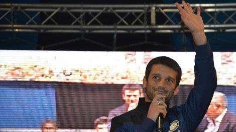 E' iniziato l'allenamento. Manca dal gruppo Chivu