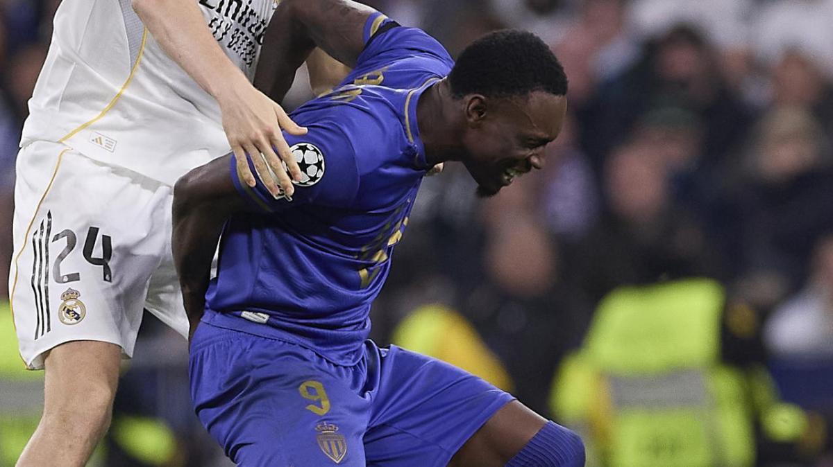 Caso Balogun, volano gli stracci: la UEFA attacca la FIFA