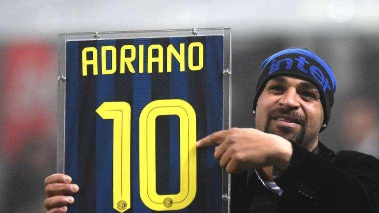 Adriano, Recoba e Davids tornano in campo: il 27 dicembre presenti all'evento di Zico al Maracanã 
