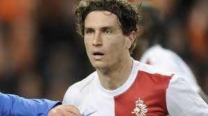 TS - Inter, Janmaat alternativa a Isla. Ecco il prezzo