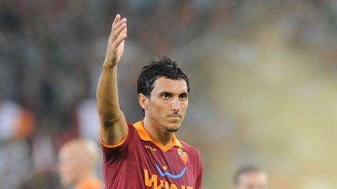 Burdisso su Milito: "Un fenomeno! E poi Samuel..."