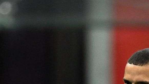 Milan, ansia Bennacer: problema serio al polpaccio, a fortissimo rischio la presenza nel derby