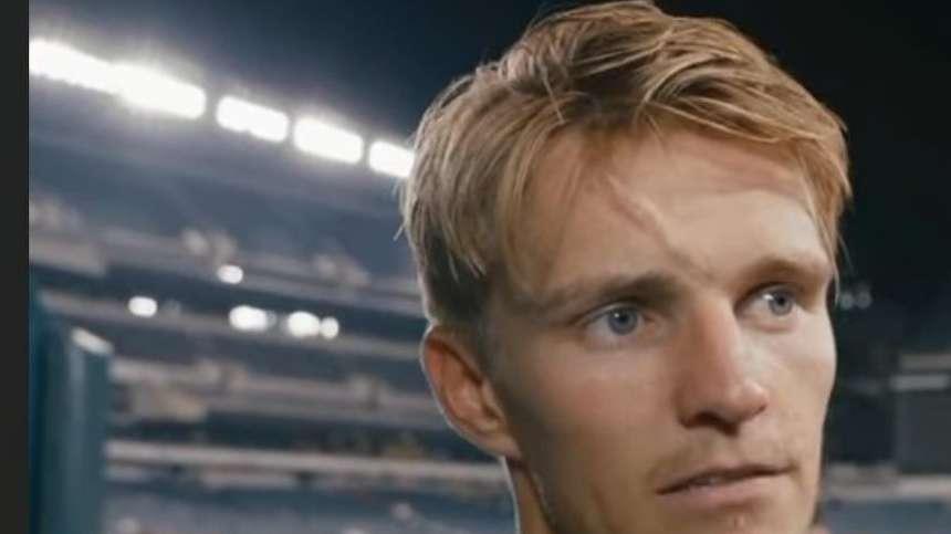 Arsenal in ansia per Odegaard: infortunio in Nazionale, problemi alla caviglia da valutare