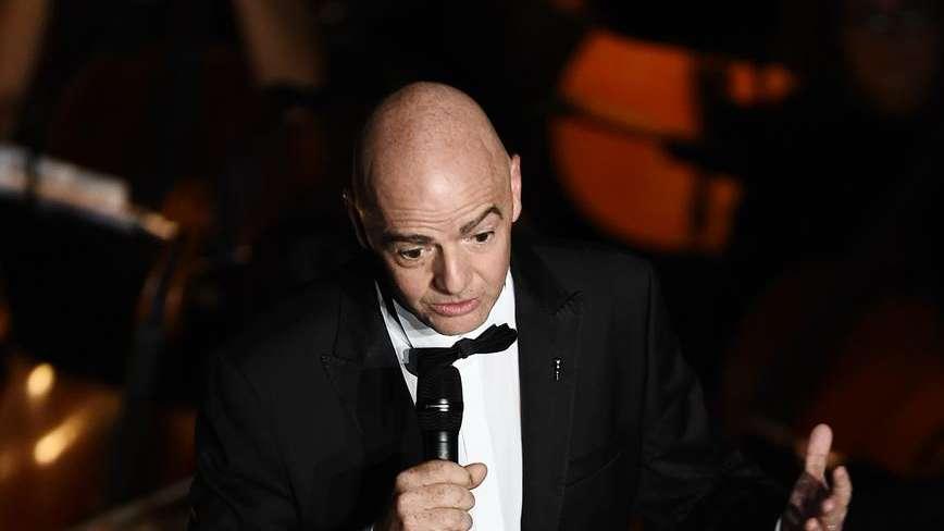 Fifa, il presidente Gianni Infantino positivo al Covid-19: lievi sintomi, ora è in quarantena 
