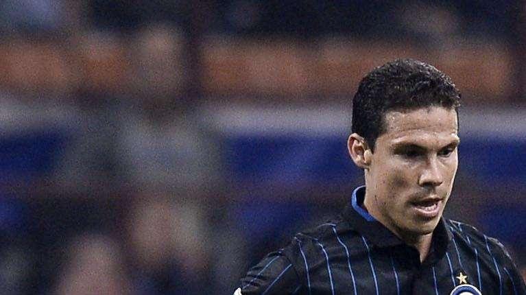 Hernanes, appello ai tifosi: "Scordiamo il passato"