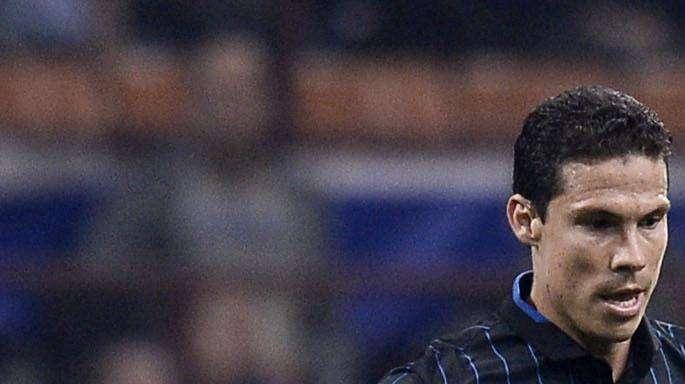 Hernanes a parte nella prima seduta verso il Chievo