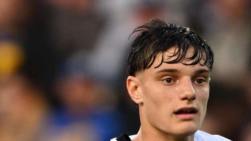 Liverpool, esordio amaro per Leoni: rottura del crociato. Sarà out per la sfida di Champions con l'Inter 