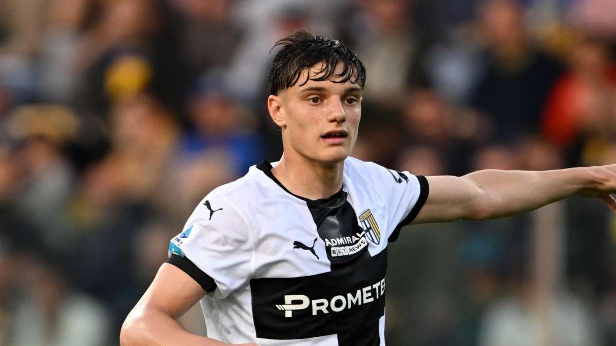 Derby di Milano (ma non solo) per Leoni: interesse di due club inglesi e uno francese