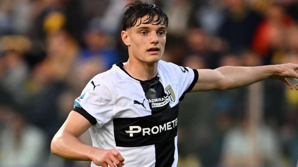 GdS - Inter-Parma, contatti continui per Leoni. Per Mosquera si punta sul contratto in scadenza nel 2026