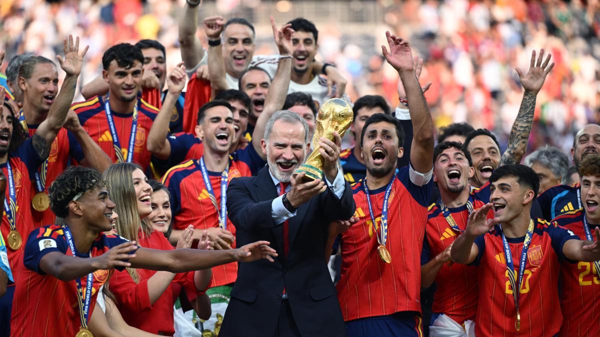 Ranking FIFA, Spagna nuova leader: Italia giù fino al 15° posto