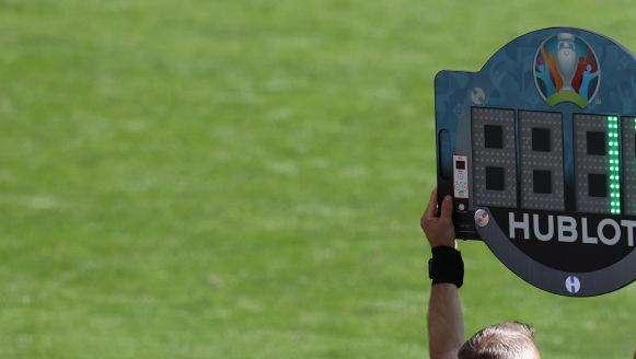 Coppa Italia, novità regolamentare in arrivo: sarà consentito un sesto cambio nei supplementari