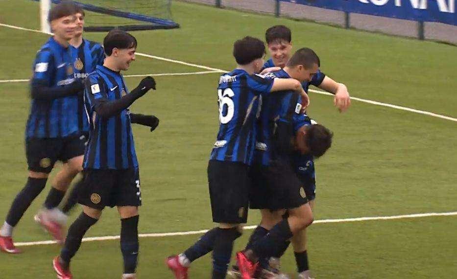 L'Inter batte con forza e brillantezza il Genoa: poker d'assi al Konami Centre, con un Topalovic sugli scudi