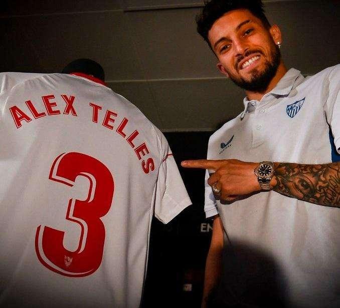 UFFICIALE - Alex Telles passa in prestito dallo United al Siviglia