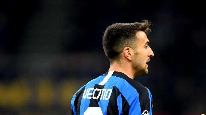 Sky - Inter, la priorità è il futuro di Vecino, Giroud-Llorente, tutto in standby