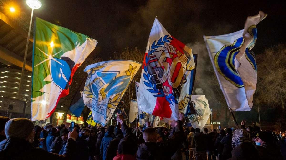 Derby, la Nord annuncia sciopero del tifo: "Delusi dalla gestione biglietti"