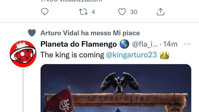Flamengo, "The king is coming": Arturo Vidal 'conferma' il trasferimento al Mengão con un like su Twitter