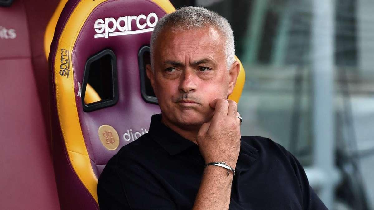 Primavera, a Trigoria si gioca Roma-Inter: Mourinho spettatore d'eccezione 