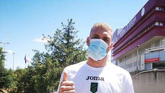 Pordenone, Di Gregorio ironizza all'uscita dall'ospedale: "Possiamo usare anche i miei 5 punti per la classifica?"