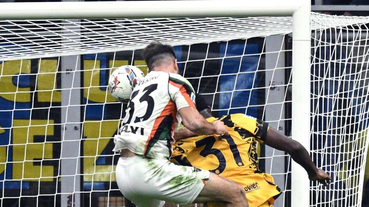 Venezia ko contro l'Inter, Sverko mastica amaro: "Bella partita, avremmo meritato un altro risultato"