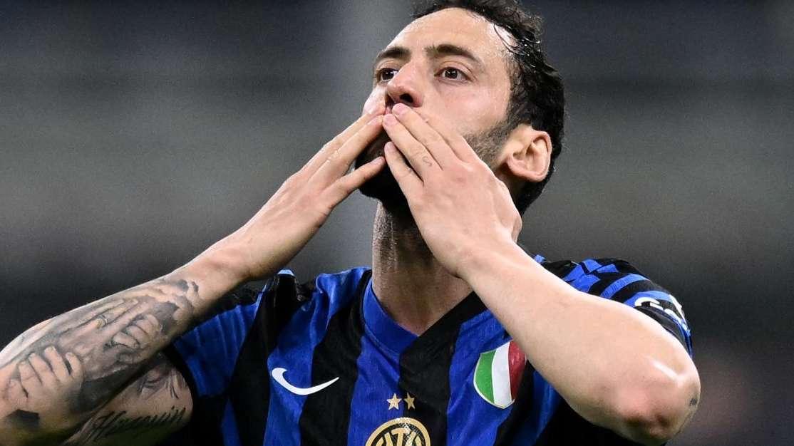 Milan-Inter, le pagelle - Calhanoglu stappa lo champagne, Frattesi fatica a integrarsi. Zalewski si ripete