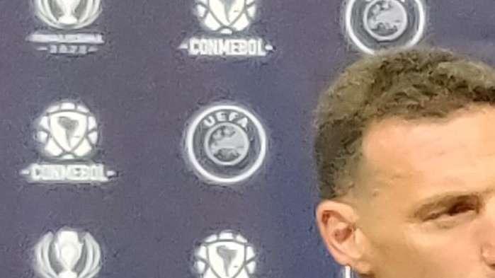 Scaloni: "Siamo contenti di Lautaro. Dybala? L'importante è che decida e giochi"