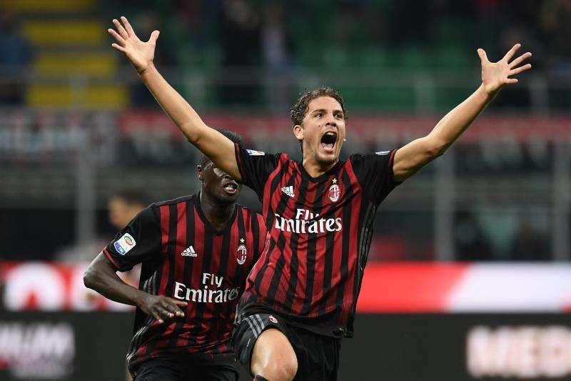 Milan di rimonta col Sassuolo: 4-3. Torino batte la Viola