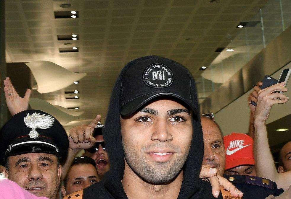 Sky - Gabigol è tornato in Brasile. Ora il suo futuro...
