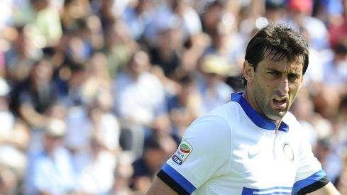 FOTO - Lega Serie A saluta Milito: "Dopo 224 giorni..."