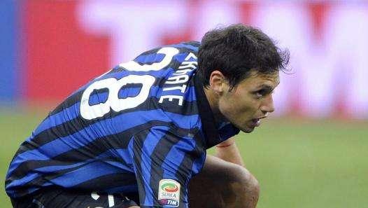 Zarate subito via? I bookies non ci credono