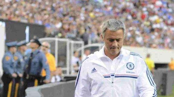 Mou stempera i toni: "Non sarà me contro Wenger"