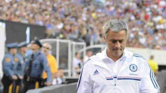Mou allo scoperto: "Voglio un attaccante". Sarà Eto'o?