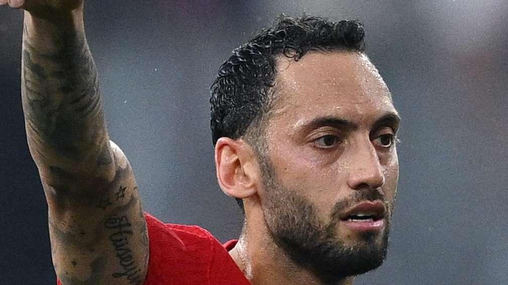 Altintop: "Le lacrime di Calhanoglu? Normale mostrare le emozioni, i giocatori hanno grandi responsabilità"