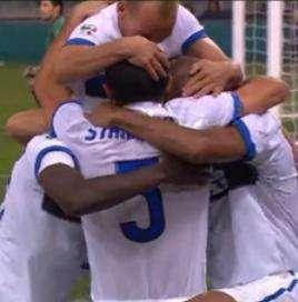 L'elogio francese: "L'Inter prend le large"
